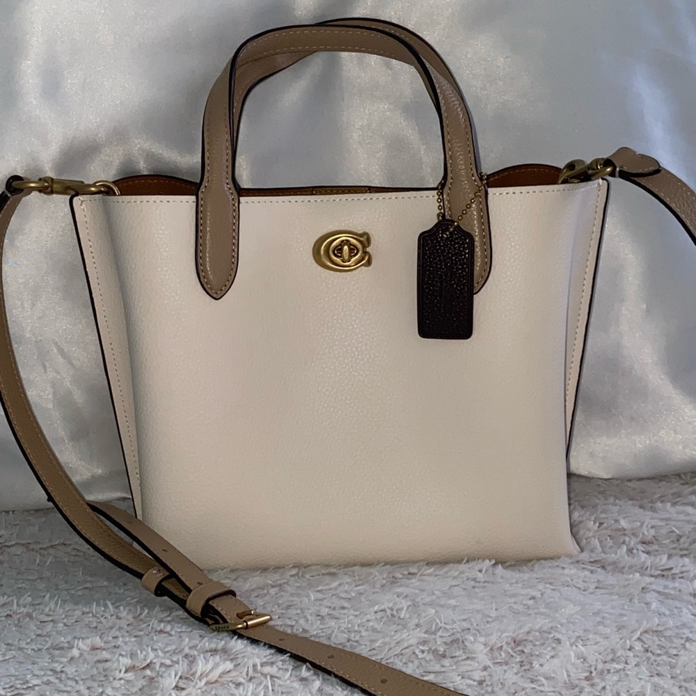 Coach willow tote 24 in color bock
